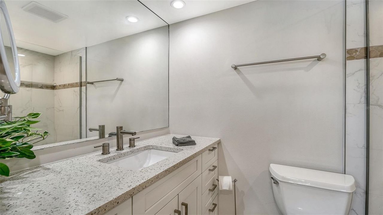 500 S Washington Drive, Unit 6A, Sarasota, FL 34236 Photo