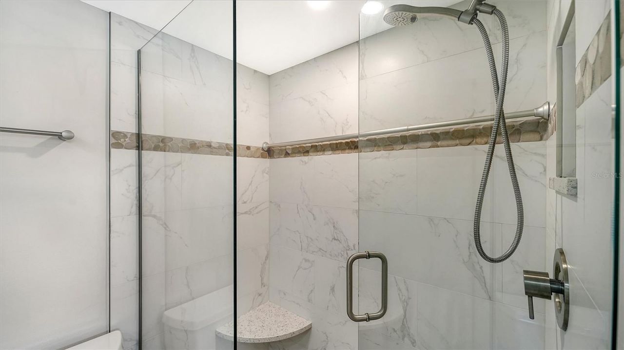 500 S Washington Drive, Unit 6A, Sarasota, FL 34236 Photo