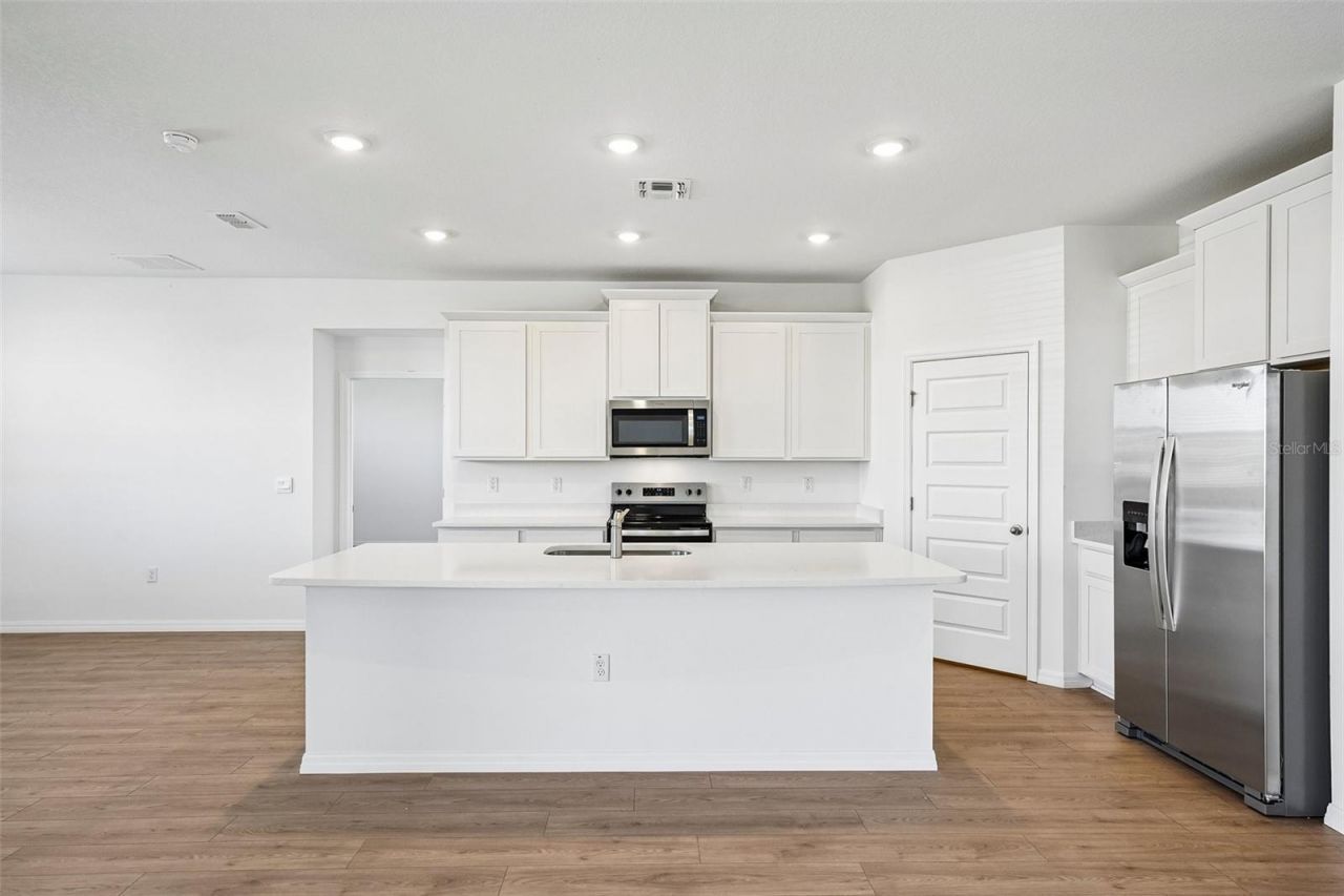 2265 Hamden Way , Mount Dora, FL 32757 Photo