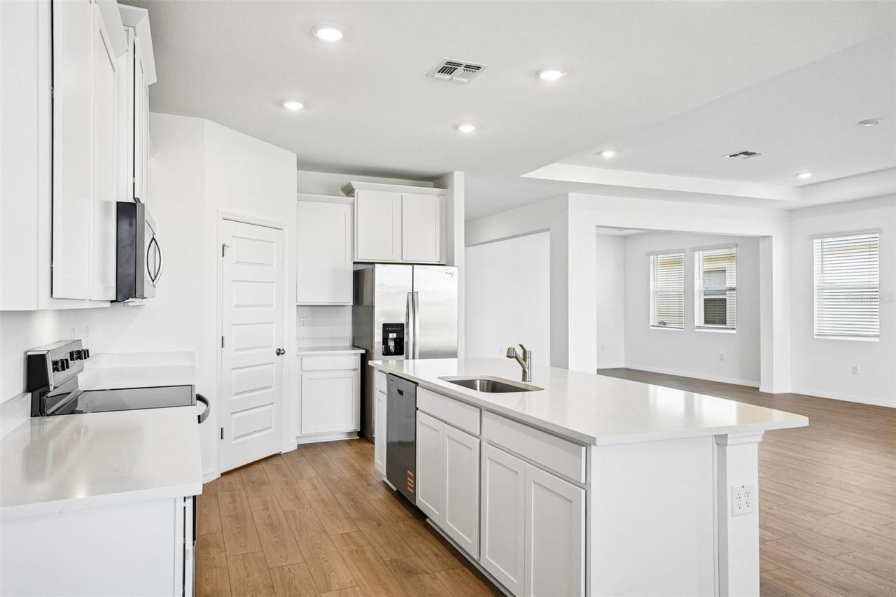 2265 Hamden Way , Mount Dora, FL 32757 Photo