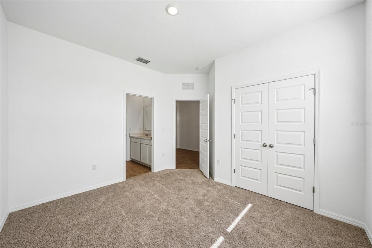 2265 Hamden Way , Mount Dora, FL 32757 Photo