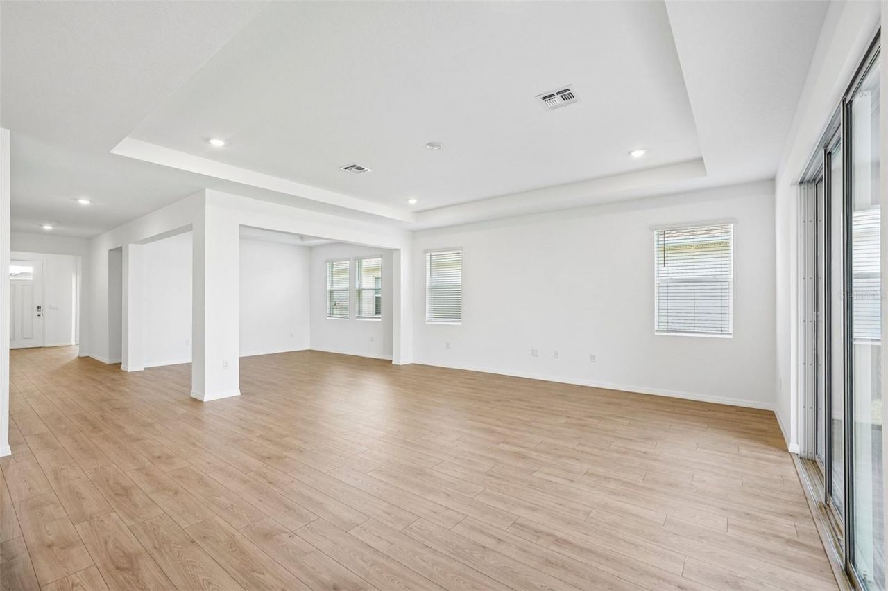 2265 Hamden Way , Mount Dora, FL 32757 Photo