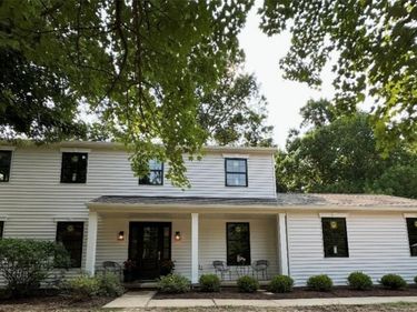 77 Parmelee Drive, Hudson, OH 44236