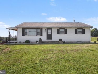 330 DOUBLING GAP ROAD, NEWVILLE, PA 17241