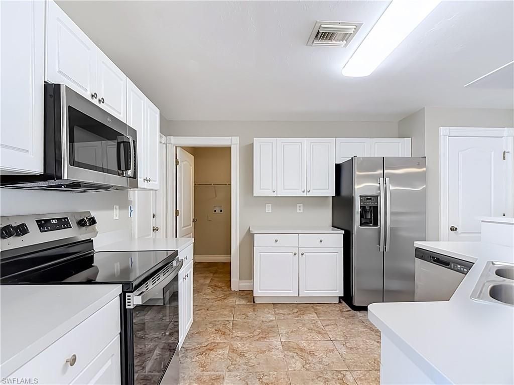 3027 38th St Sw, Lehigh Acres, FL 33976 Photo