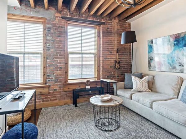 610 21st Ave N, Unit 201, Nashville, TN 37203