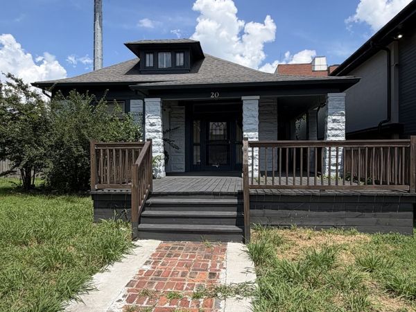 20 Academy Pl , Nashville, TN 37210