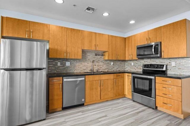 300 S Australian Avenue, Unit 808, West Palm Beach, FL 33401 Photo