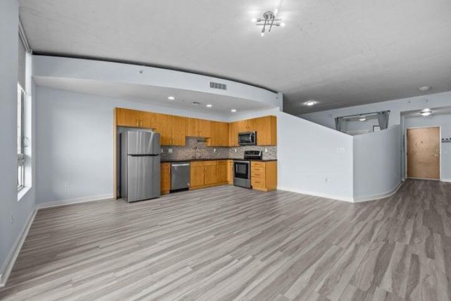 300 S Australian Avenue, Unit 808, West Palm Beach, FL 33401 Photo