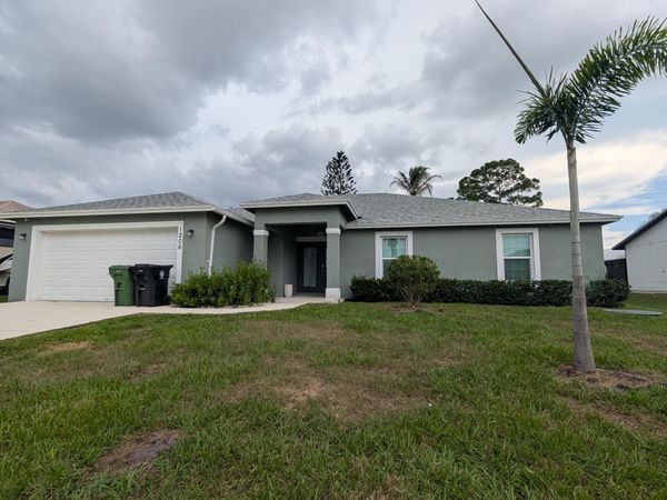 1206 SW ASTURIA Avenue, Port St. Lucie, FL 34953