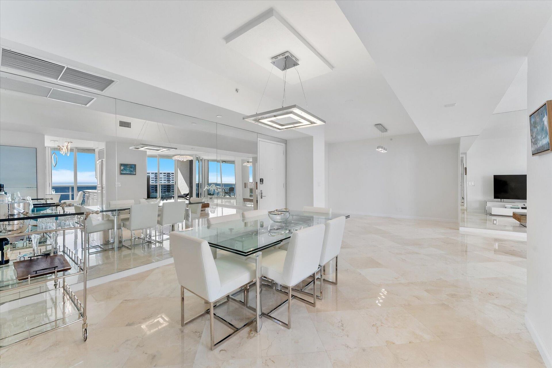 3200 N Ocean Boulevard, Unit 2505, Fort Lauderdale, FL 33308 Photo