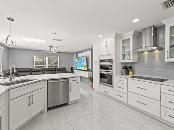 5066 NORTHERN LIGHTS Drive, Greenacres, FL 33463