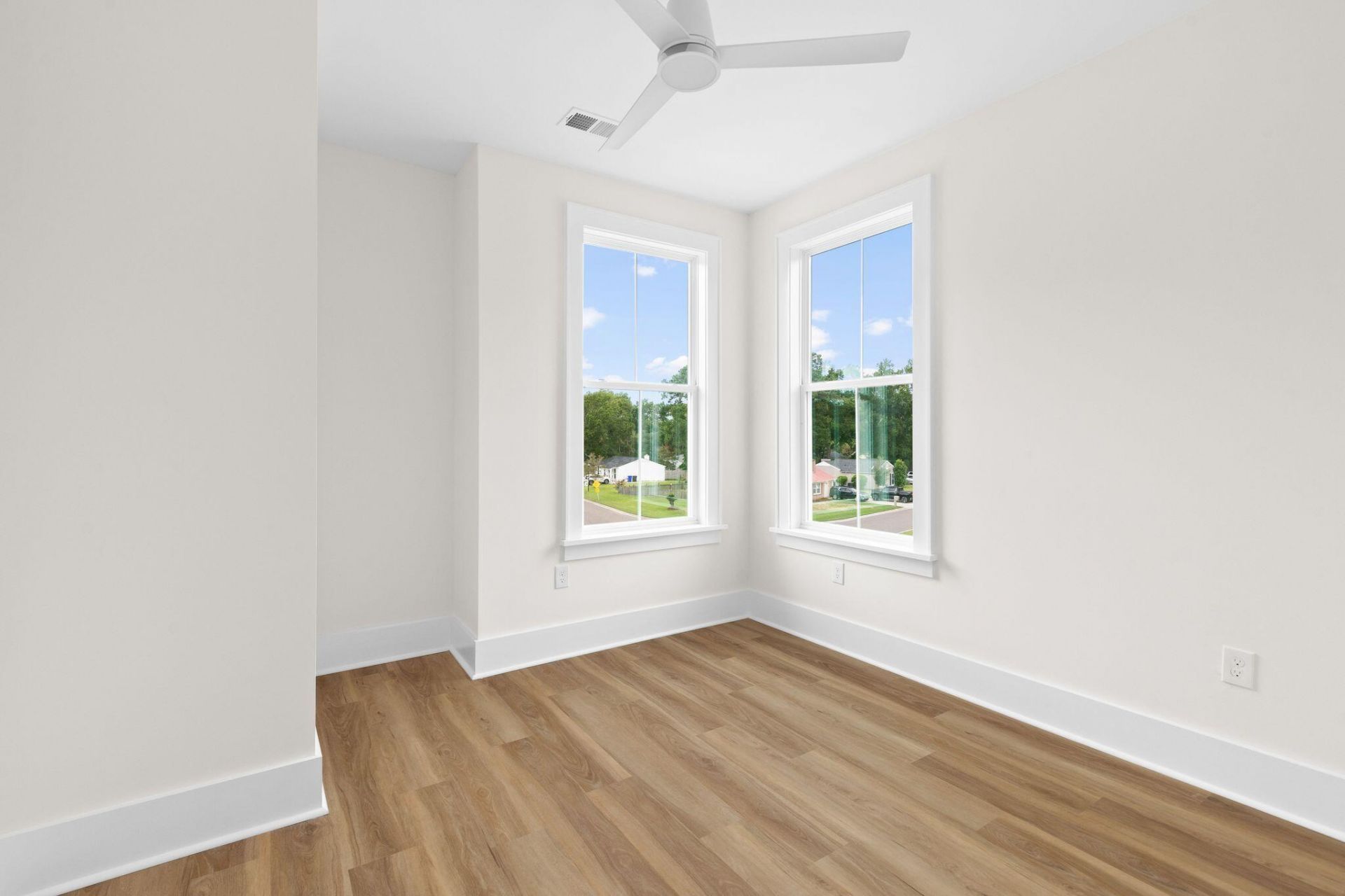 1608 Lauda Drive Photo 25