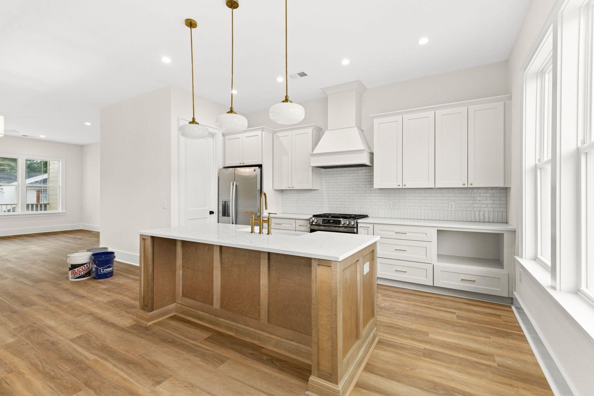 1608 Lauda Drive Photo 6