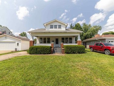 1815 HAMPSHIRE Street, Quincy, IL 62301