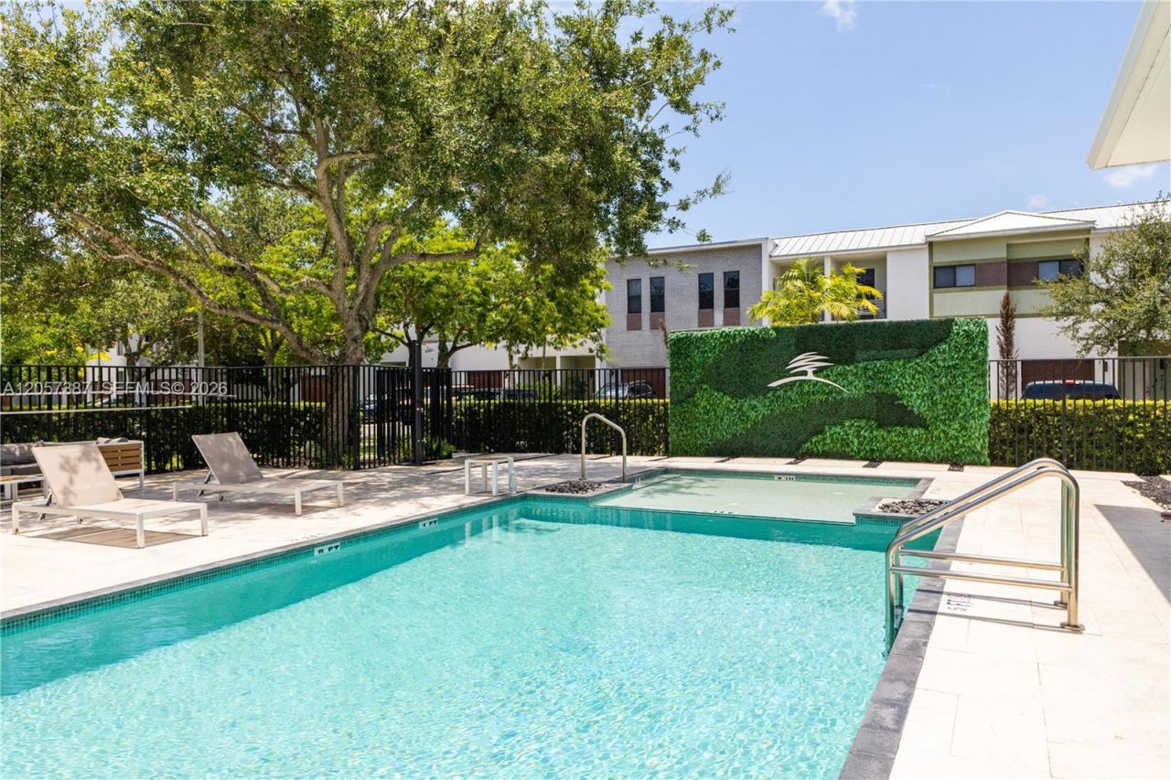 4444 NW 9th St , Plantation, FL 33317 Photo