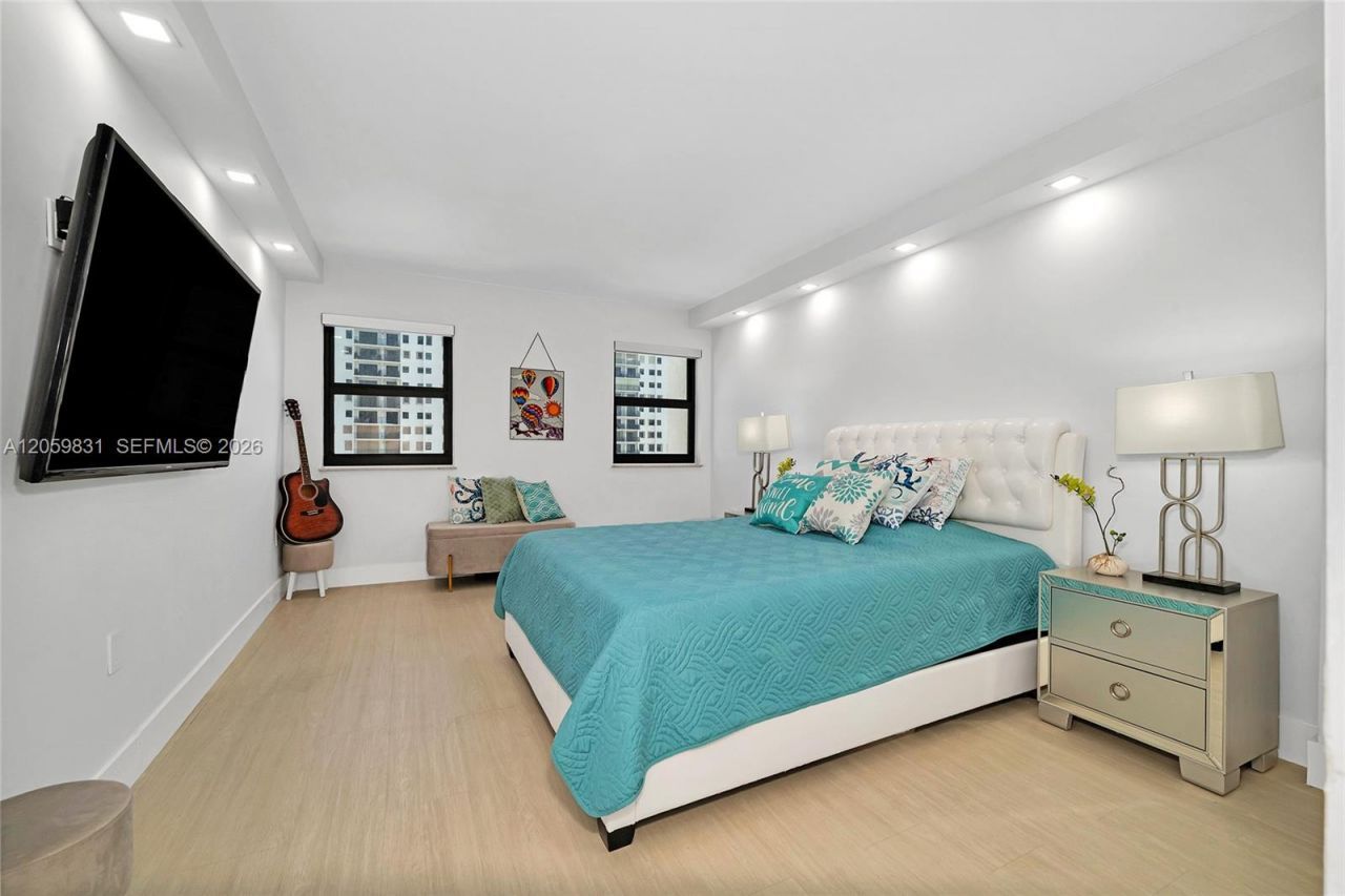 1201 S Ocean Drive , Unit 1703N, Hollywood, FL 33019 Photo