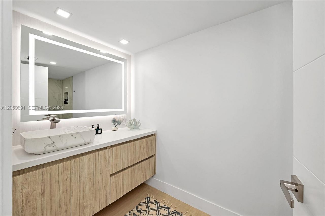 1201 S Ocean Drive , Unit 1703N, Hollywood, FL 33019 Photo