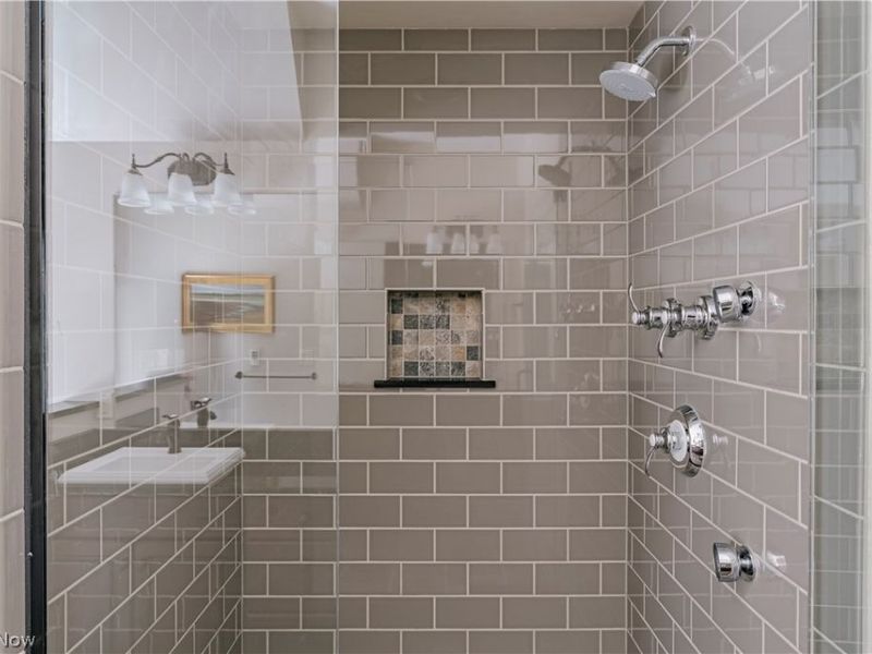 33651 Lombardy Lane , Pepper Pike, OH 44124 Photo 27