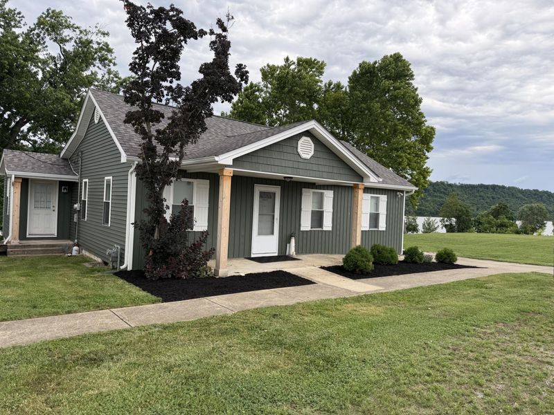 311 E High Street, Warsaw, KY 41095 Photo 2