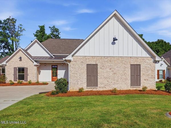 103 Ashby Ridge Drive, Canton, MS 39046