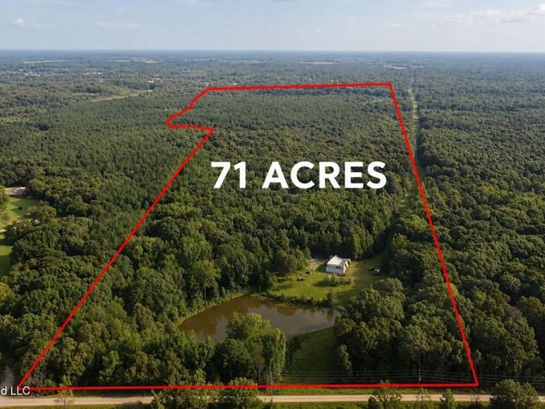 3579 Bett Road, Coldwater, MS 38618