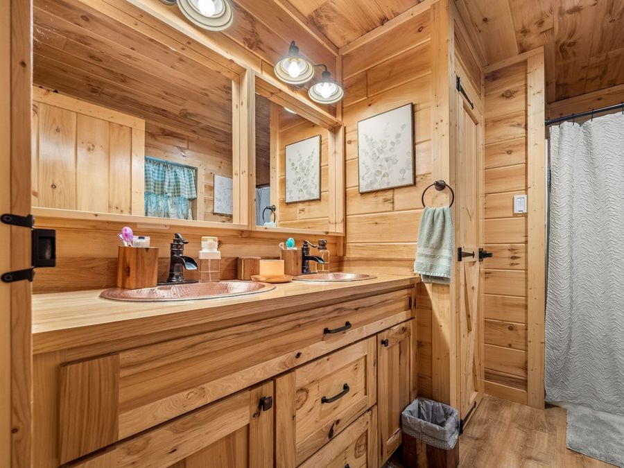 Property Image 79