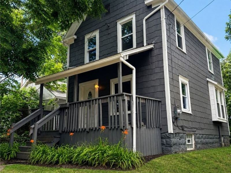 936 Ella Court , Akron, OH 44314 Photo 2