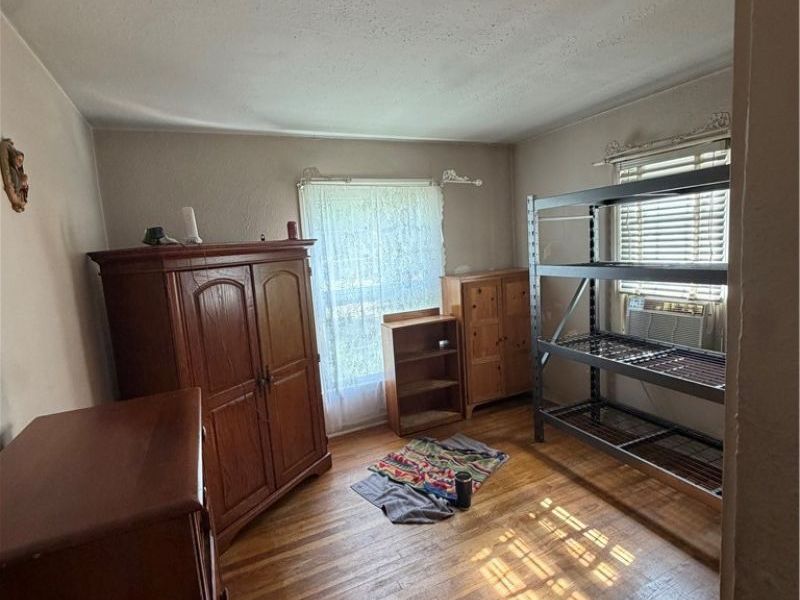 10118 Unity Avenue , Cleveland, OH 44111 Photo 17
