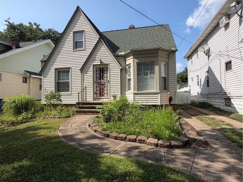 10118 Unity Avenue , Cleveland, OH 44111 Photo 2