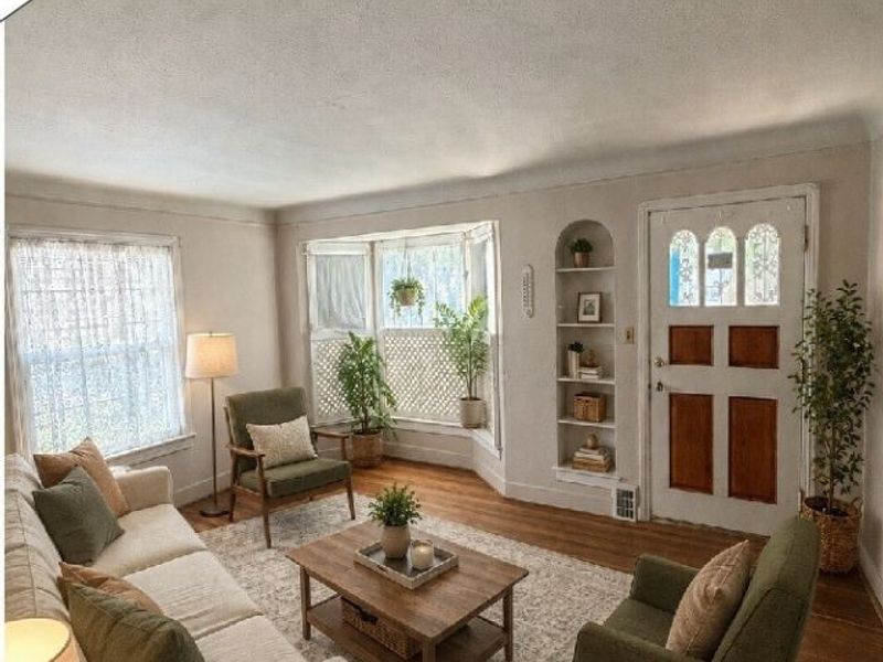 10118 Unity Avenue , Cleveland, OH 44111 Photo 5
