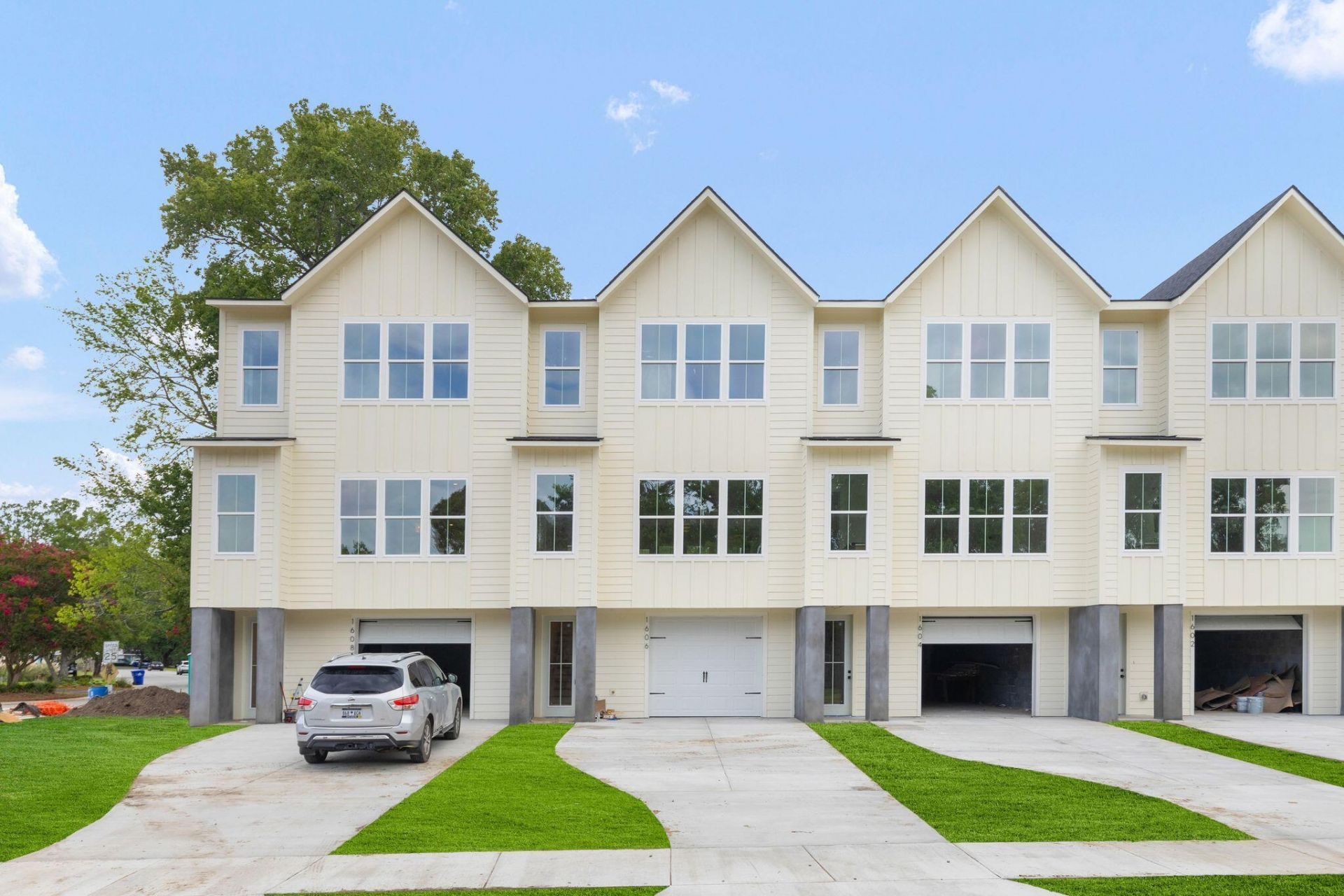 1606 Lauda Drive Photo 1