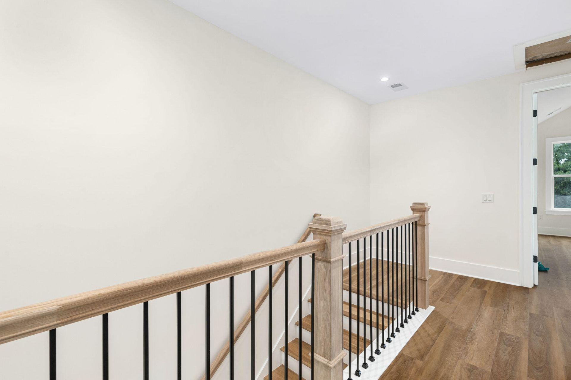 1606 Lauda Drive Photo 14