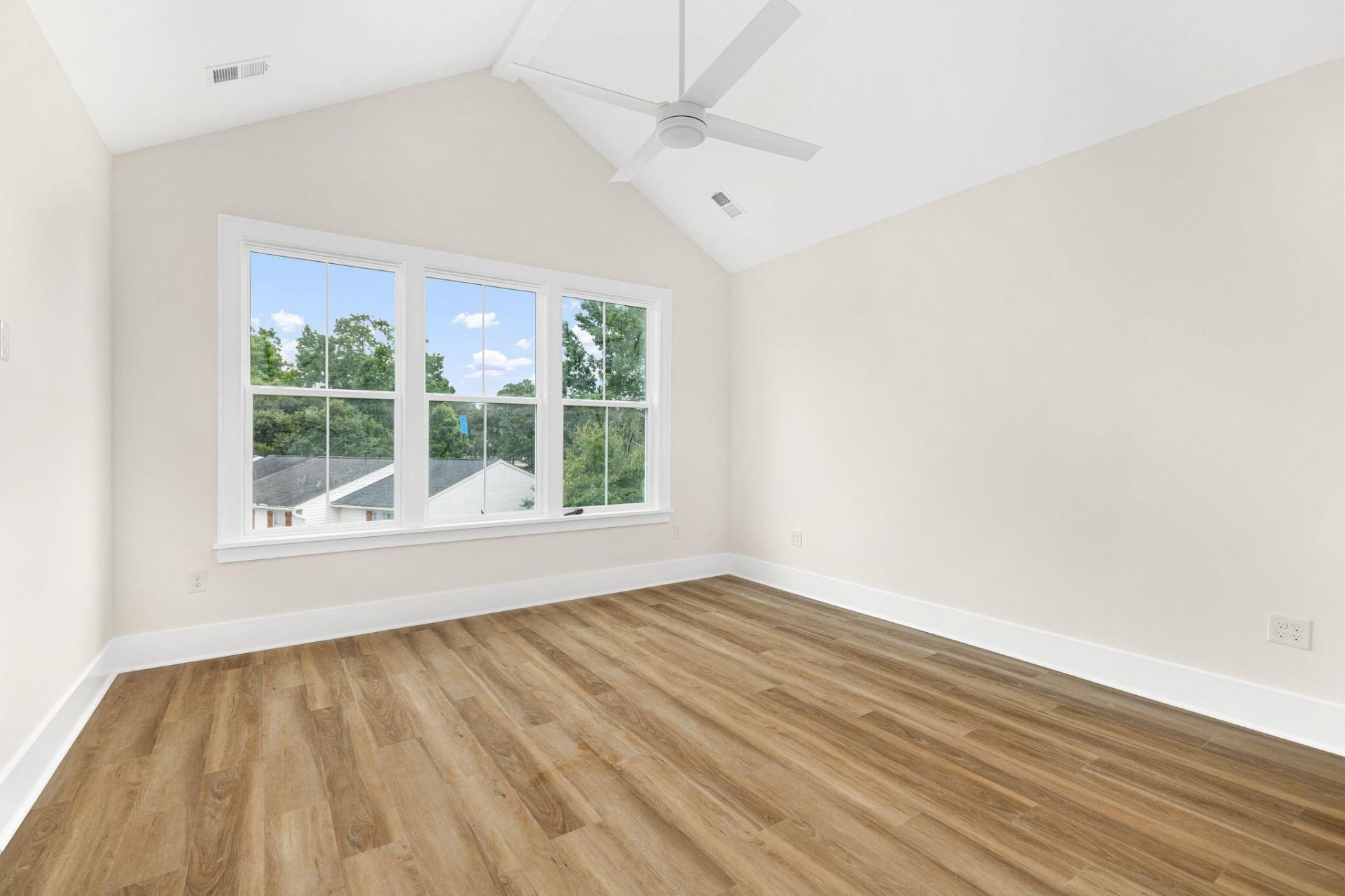 1606 Lauda Drive Photo 15