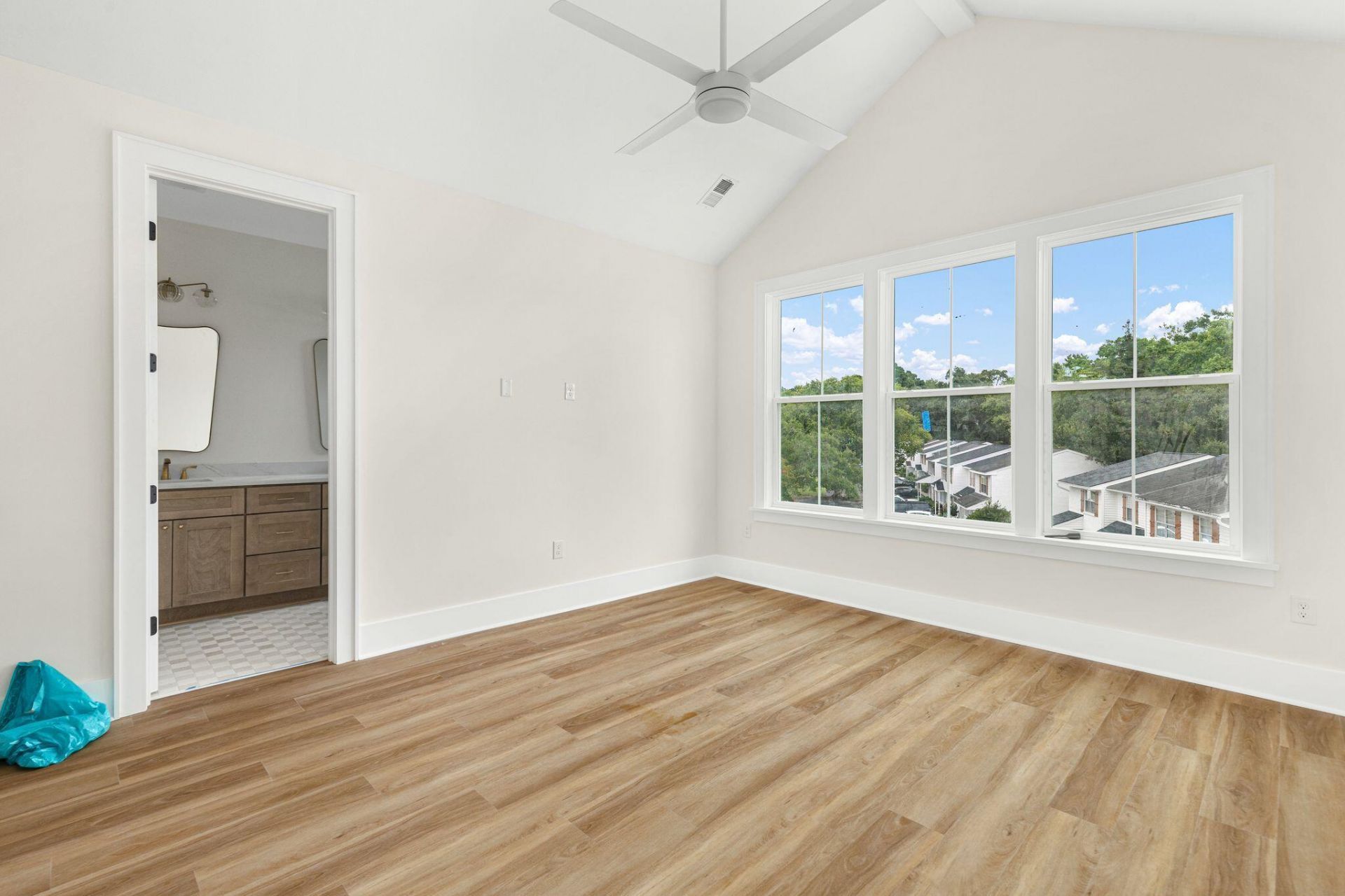 1606 Lauda Drive Photo 17