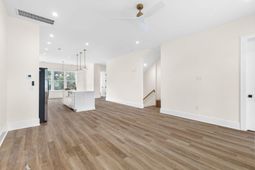 1606 Lauda Drive photo 4