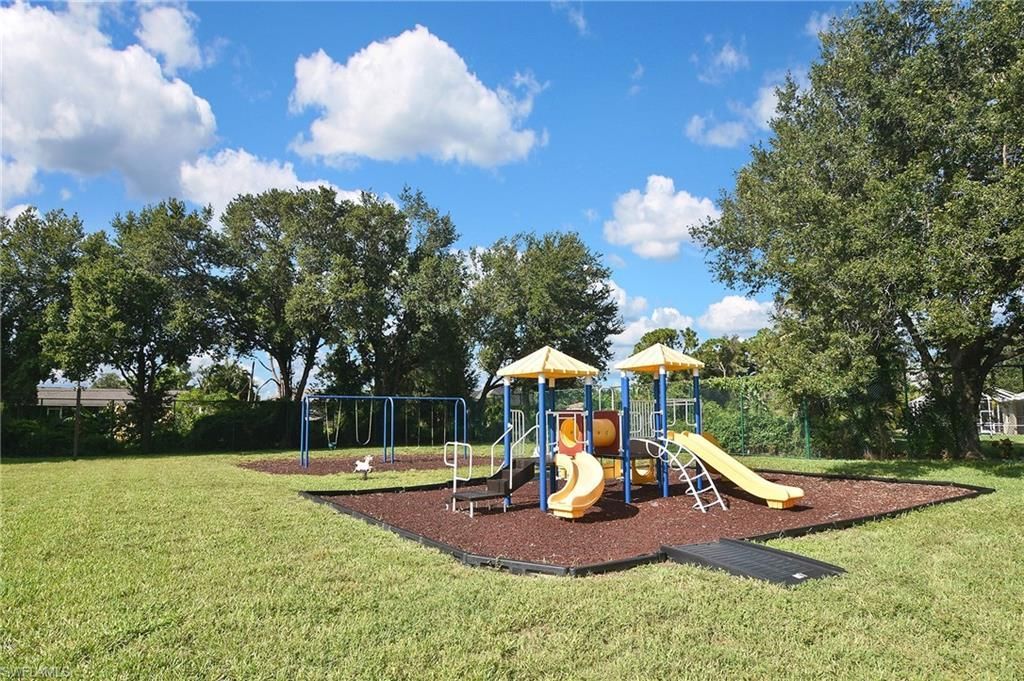 9161 Pittsburgh Blvd , Fort Myers, FL 33967 Photo
