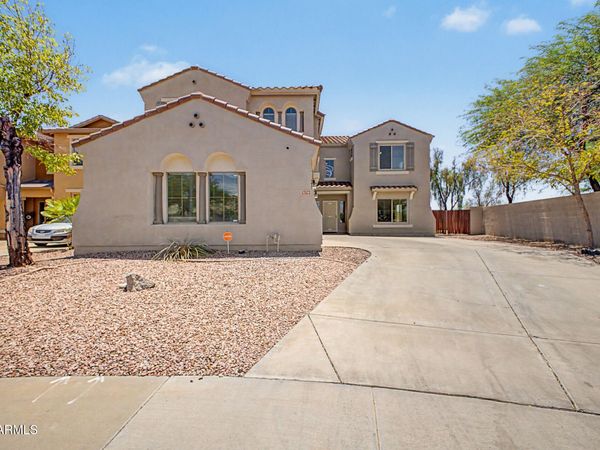 17873 W WATSON Lane, Surprise, AZ 85388