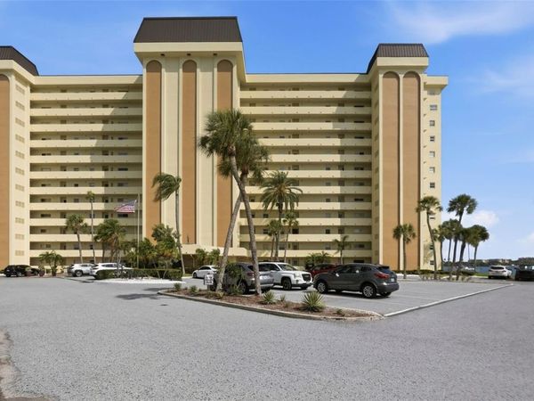 4775 COVE CIRCLE , Unit 106, ST PETERSBURG, FL 33708