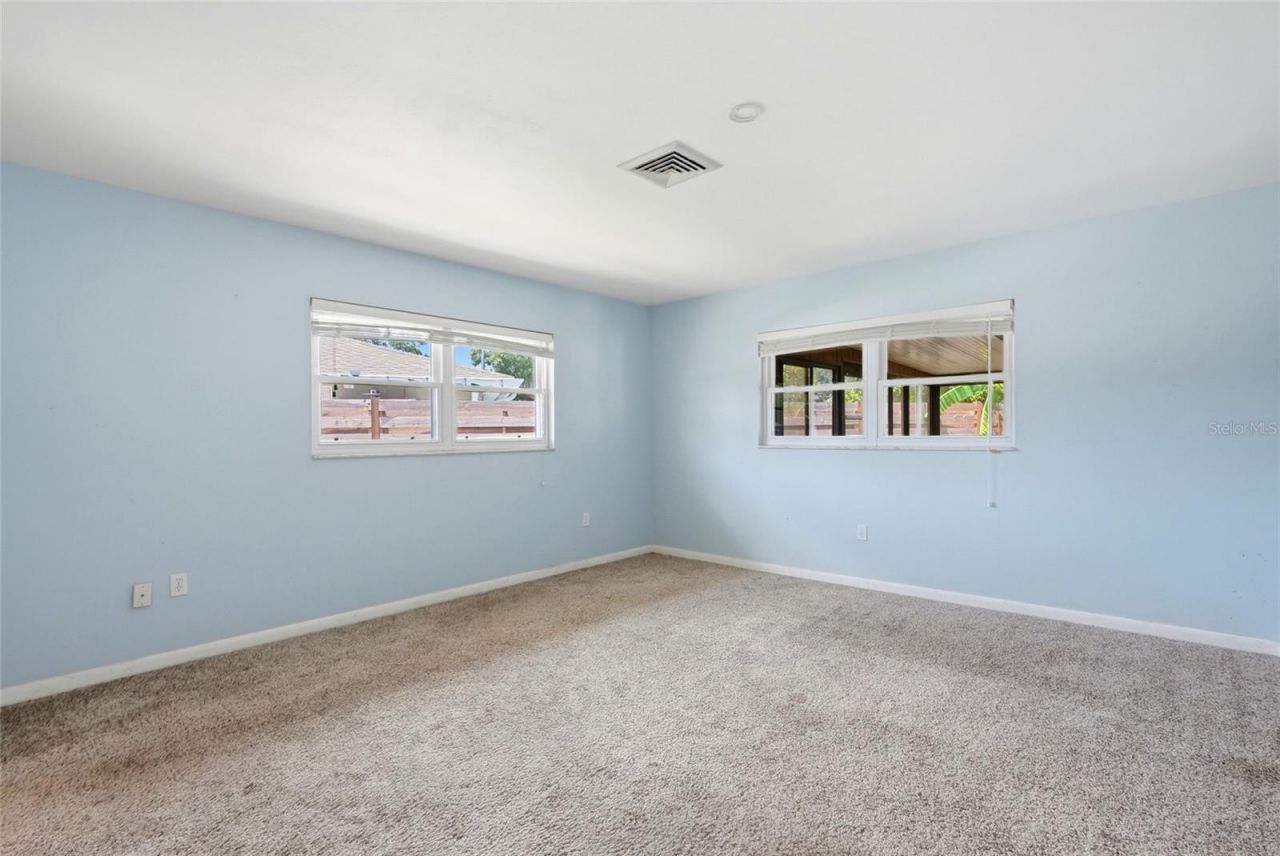 2711 Gulf Gate Drive, Sarasota, FL 34231 Photo
