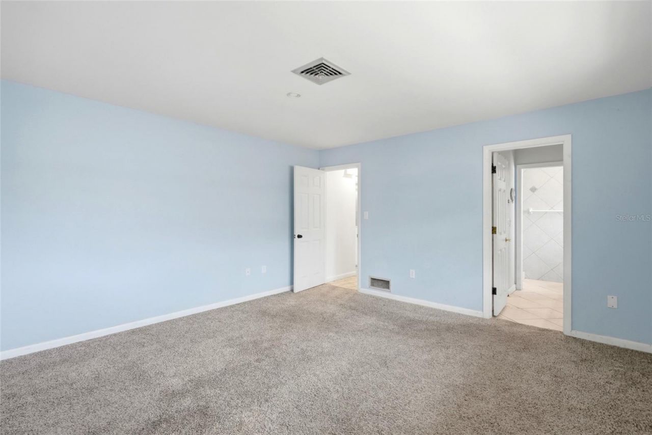 2711 Gulf Gate Drive, Sarasota, FL 34231 Photo