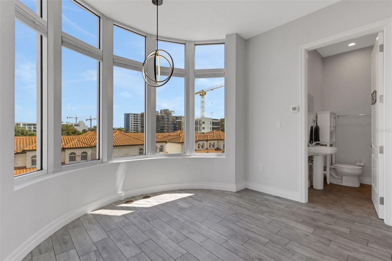 235 Cocoanut Avenue, Unit 108B, Sarasota, FL 34236 Photo