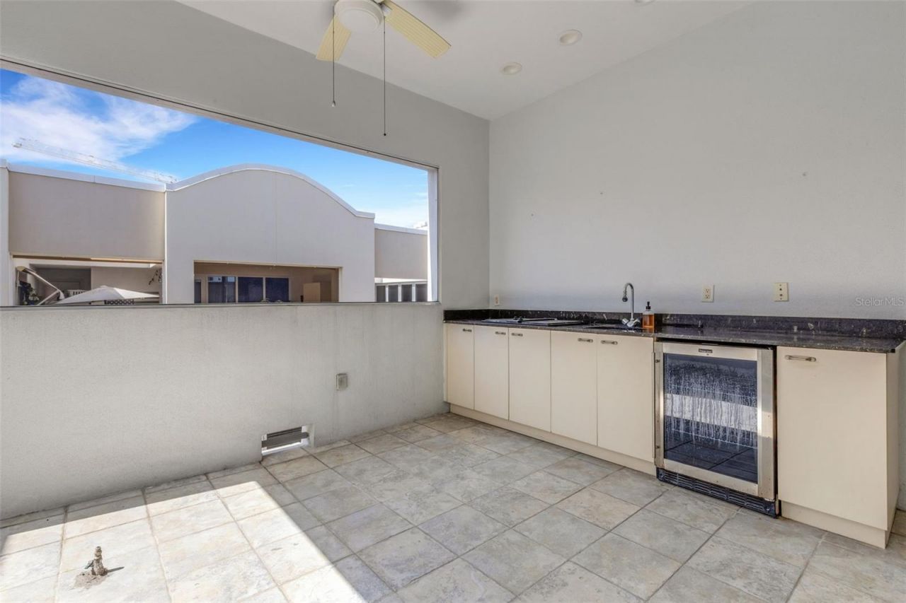 235 Cocoanut Avenue, Unit 108B, Sarasota, FL 34236 Photo