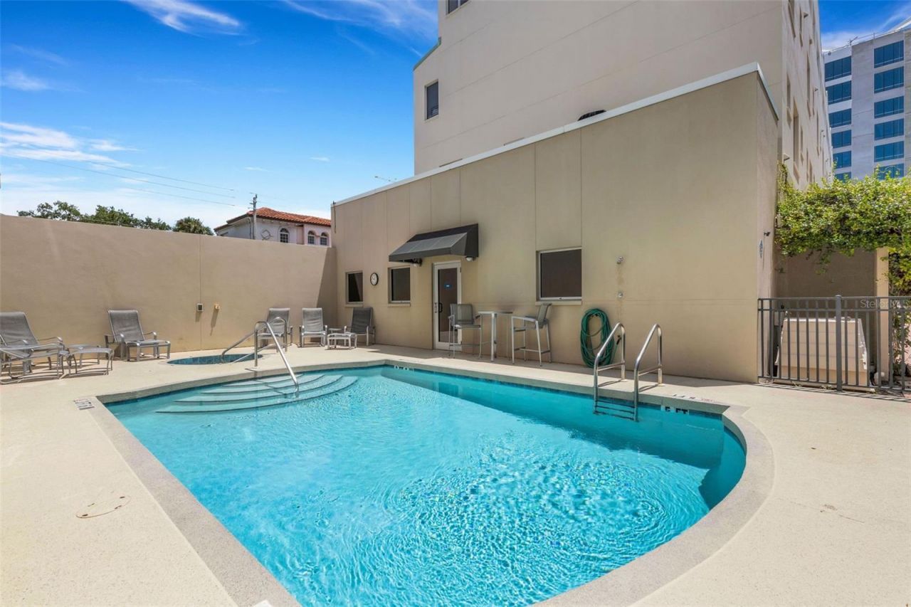 235 Cocoanut Avenue, Unit 108B, Sarasota, FL 34236 Photo