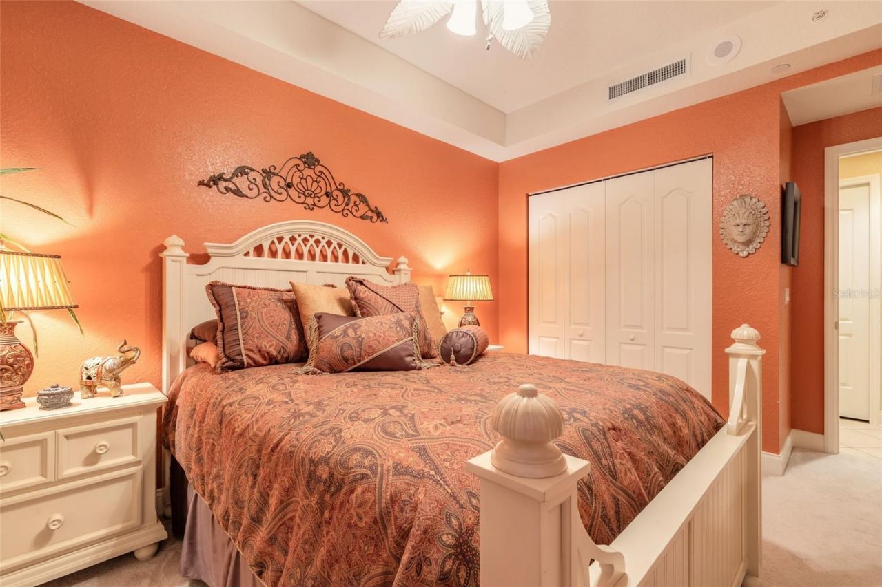 263 Minorca Beach Way, Unit 304, New Smyrna Beach, FL 32169 Photo