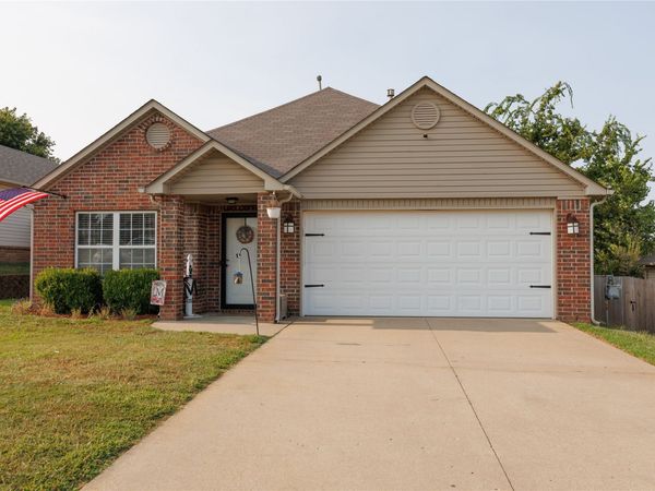 7945 Liberty Bell Lane, Sapulpa, OK 74066