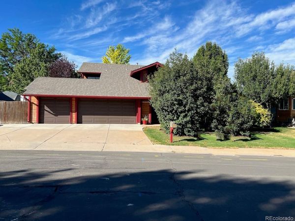 18396 E Berry Drive, Centennial, CO 80015