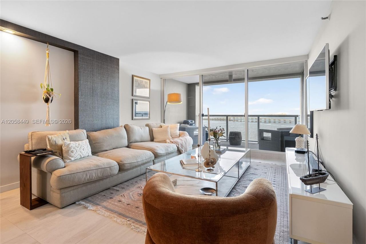 1541 Brickell Ave, Unit A-1902, Miami, FL 33129 Photo