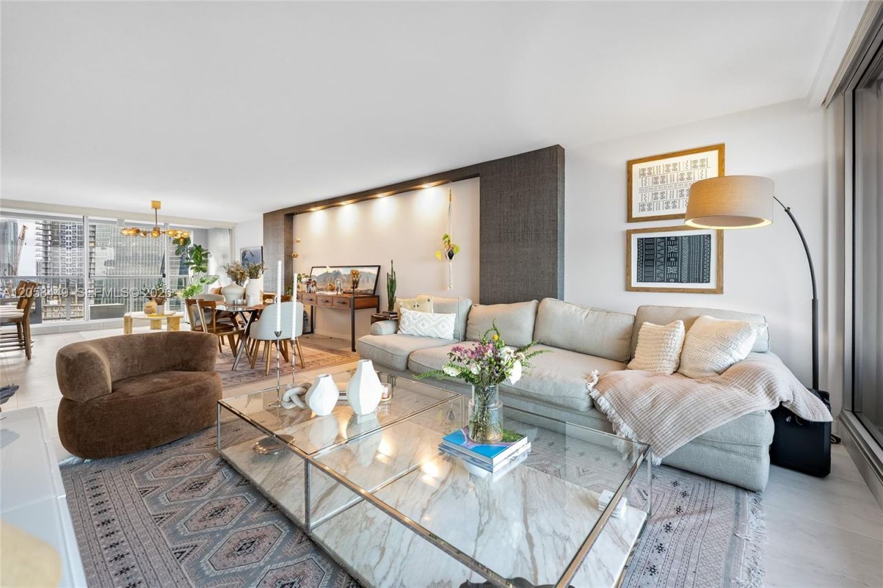1541 Brickell Ave, Unit A-1902, Miami, FL 33129 Photo