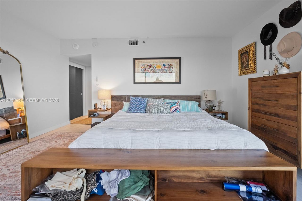 1541 Brickell Ave, Unit A-1902, Miami, FL 33129 Photo